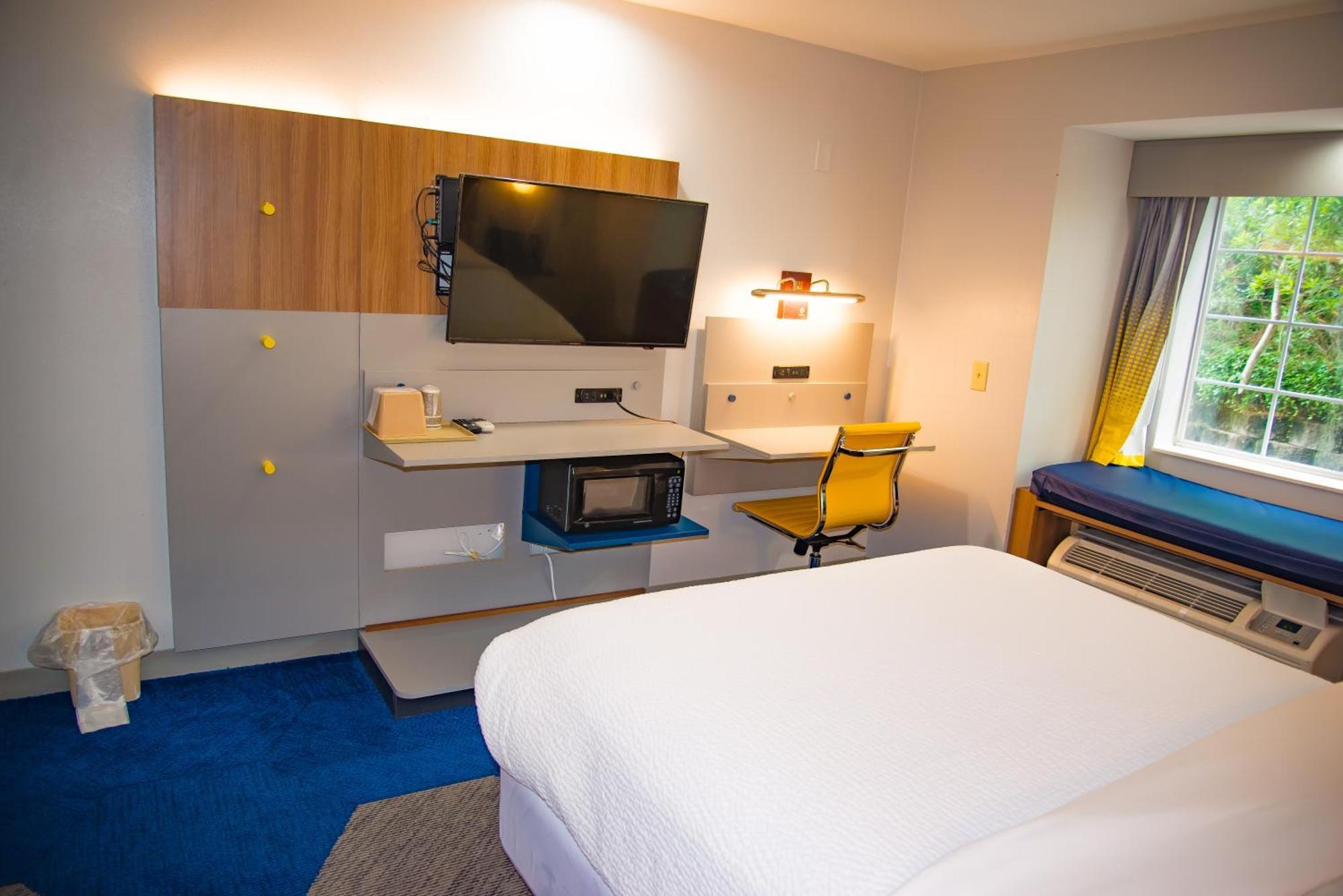 Microtel Inn & Suites By Wyndham Daphne Exteriér fotografie