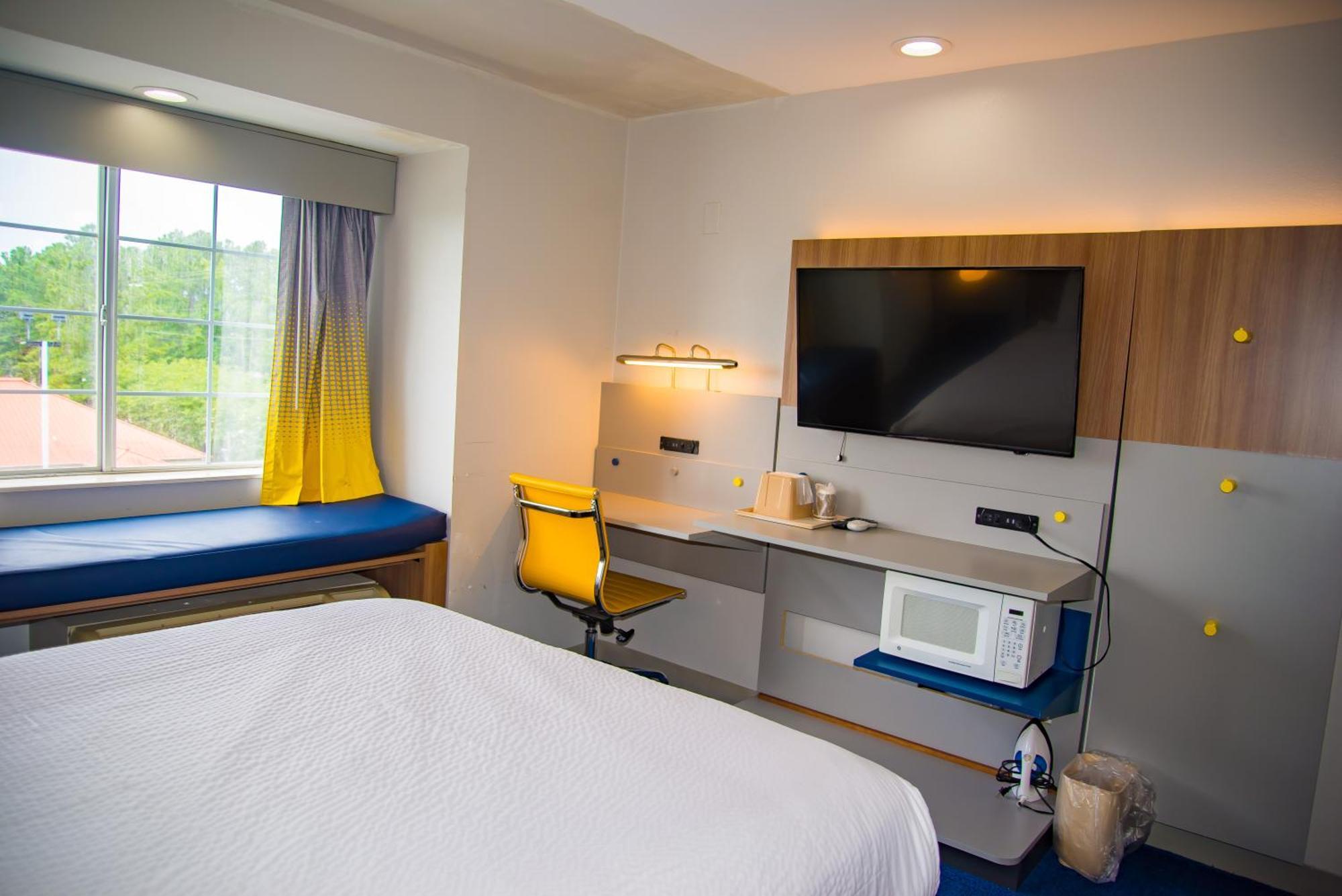 Microtel Inn & Suites By Wyndham Daphne Exteriér fotografie