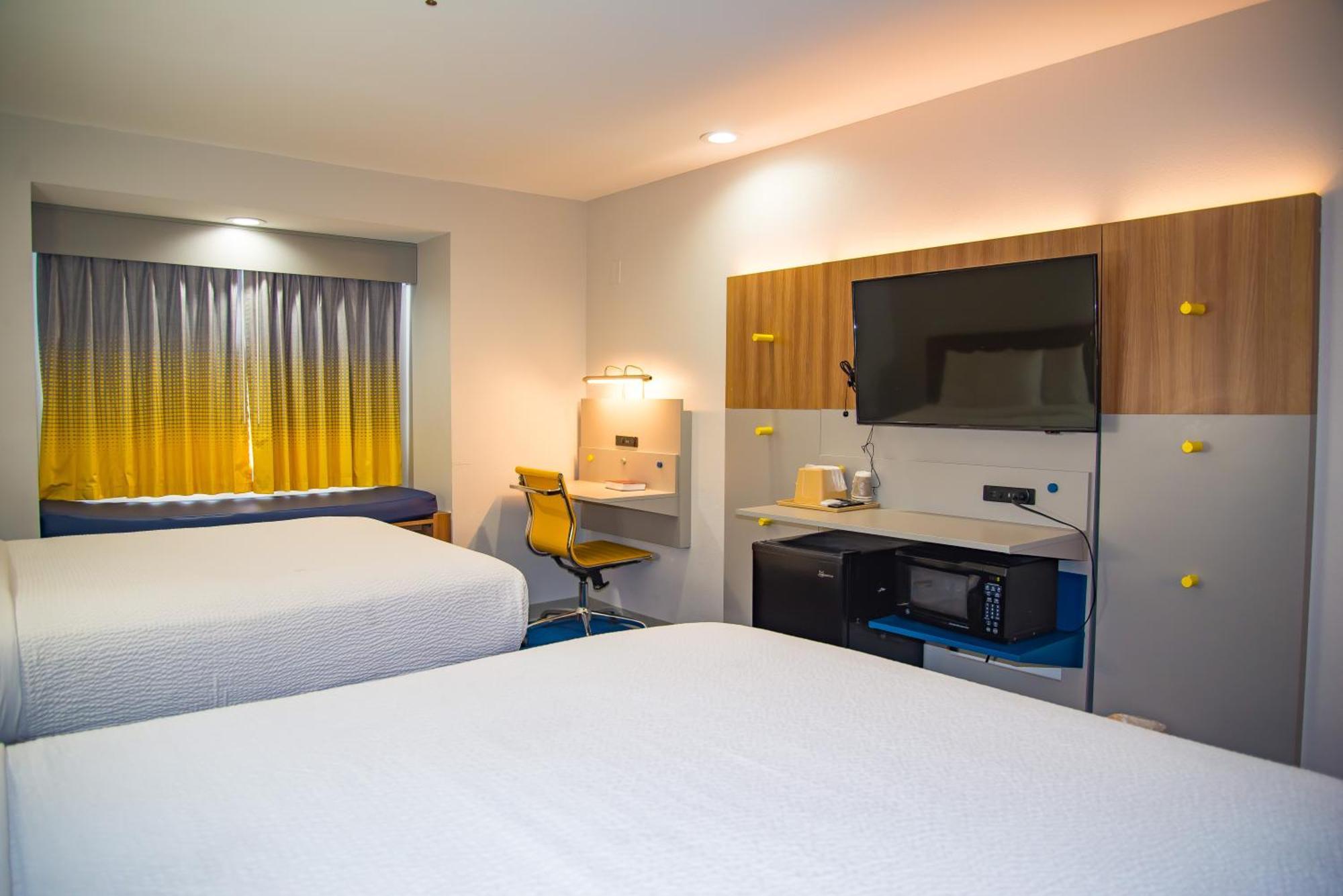 Microtel Inn & Suites By Wyndham Daphne Exteriér fotografie